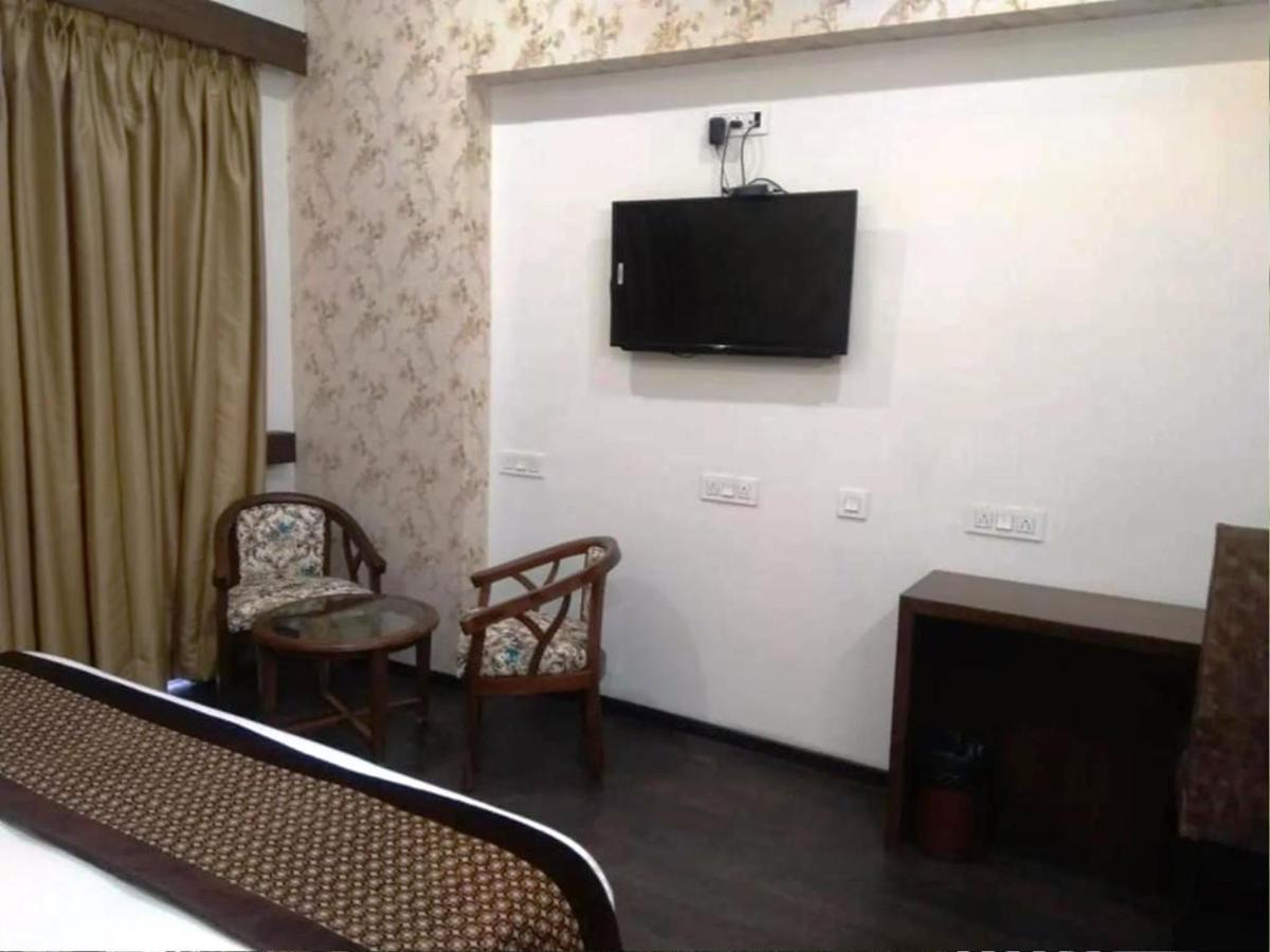 Hotel Citi Inn Grande Zirakpur 外观 照片