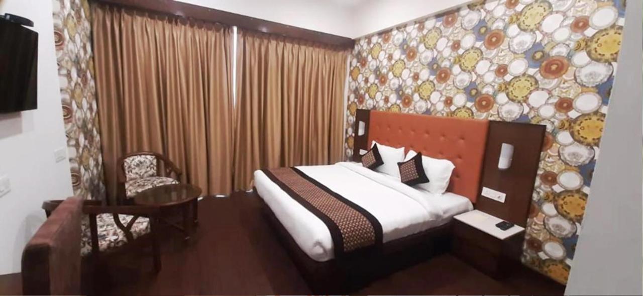 Hotel Citi Inn Grande Zirakpur 外观 照片