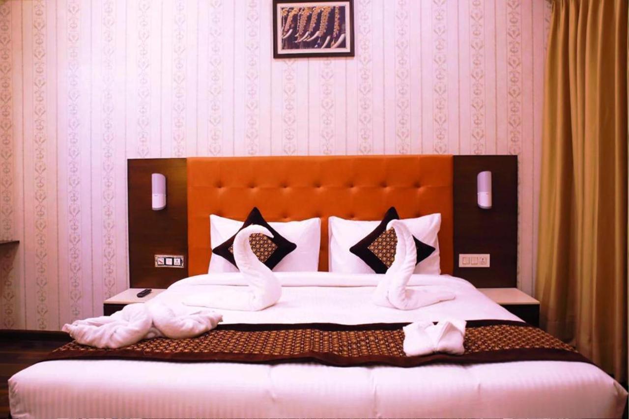 Hotel Citi Inn Grande Zirakpur 外观 照片